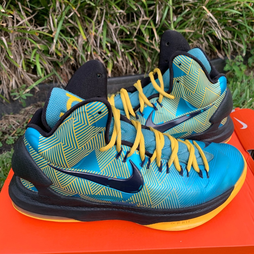 NIKE KD 5 ‘N7’ SIZE 8